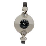 Cardy női karóra, ezüst színű fémtok, fekete színű szíj, fekete számlap, quartz szerkezet, cseppmentes vízállóság