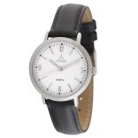 ASTRON 5537-7 női karóra, ezüst színű nemesacél tok, fekete bőrszíj, fehér számlap, keményített ásványüveg, quartz szerkezet, cseppmentes vízállóság