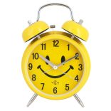 Merion fém ébresztőóra, quartz, sárga színű tok, smiley figurás számlap