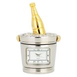 Fém asztali óra, quartz, bikolor színű tok, fehér római számos számlap (pezsgő)